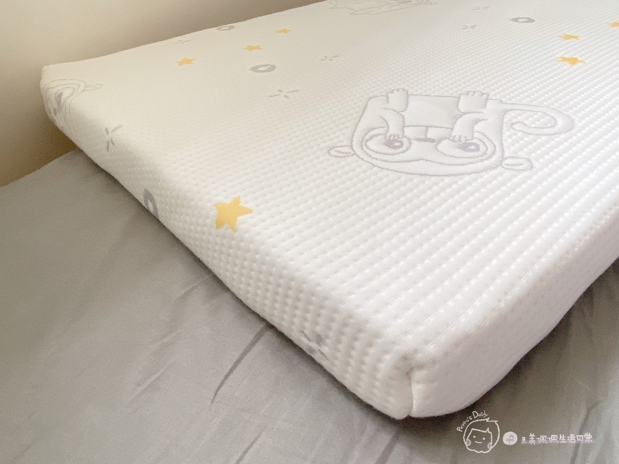 寶寶床墊推薦|安全無毒透氣防螨的QSHION可水洗床墊，讓寶寶舒適好眠_img_9