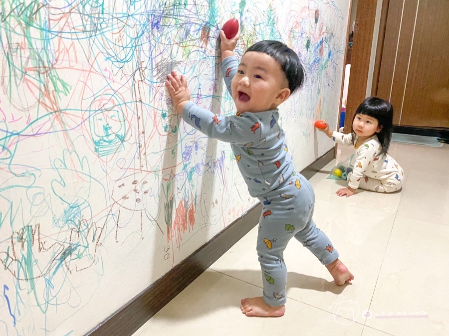 育兒推薦|幼兒美術-美國Crayola繪兒樂幼兒系列-一卡塗鴉板隨處畫-2合1桌上型塗鴉板/幼兒可水洗掌握蛋型蠟筆_img_61