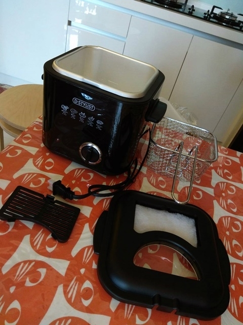 D-STYLIST家用桌上型電子油炸鍋本體、炸籃、鍋蓋