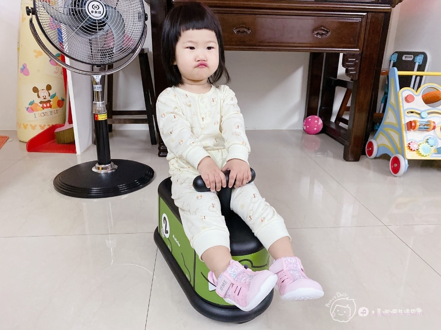 寶寶的第一雙日本IFME機能童鞋|夏天就該有一雙透氣水涼鞋_img_7
