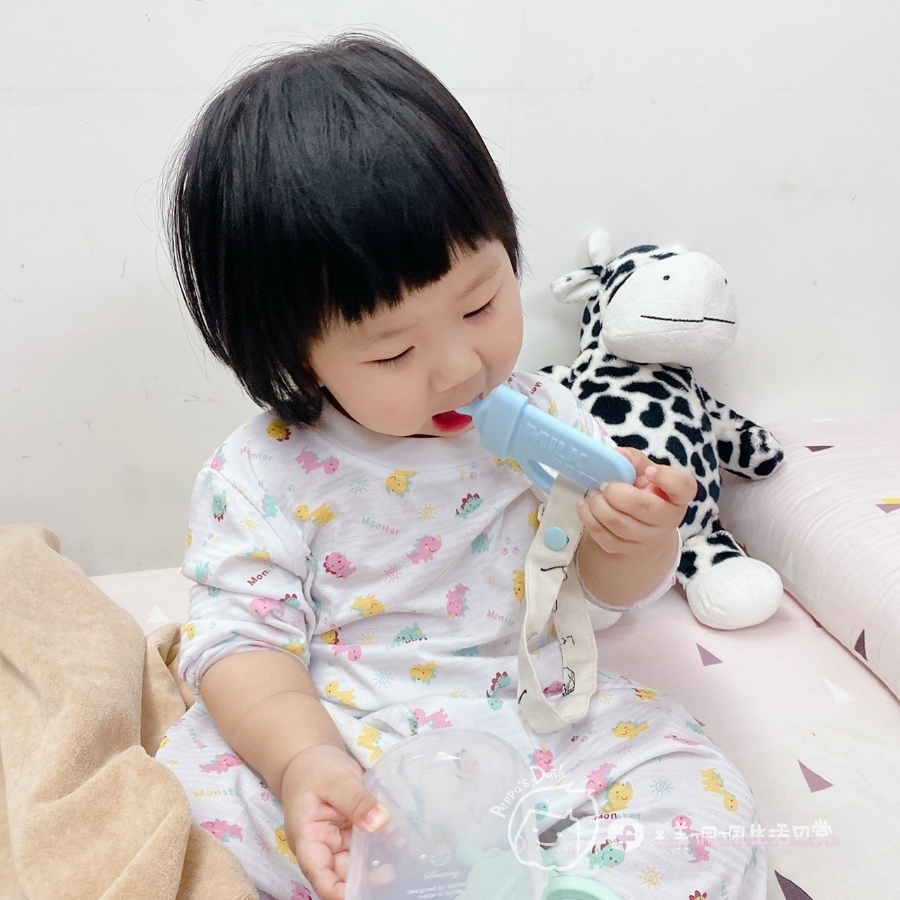 【育兒好物】用到長牙都還在咬的繽紛韓國Simtong奶瓶固齒器_img_18