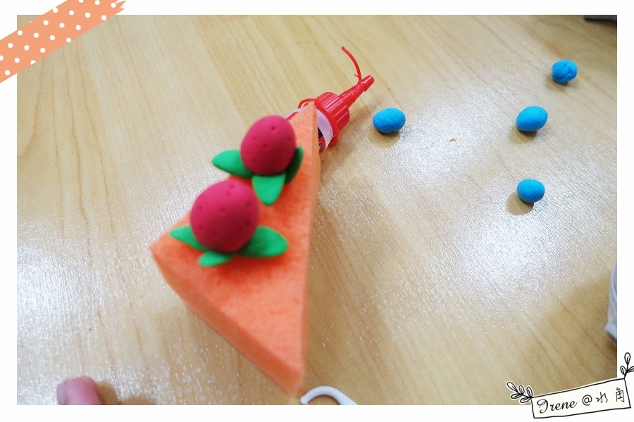 【藝起玩樂 DIY】母親節快樂，繽紛海綿蛋糕 ~製作分享_img_9