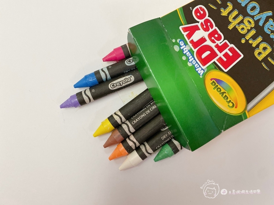 育兒推薦|幼兒美術-美國Crayola繪兒樂幼兒系列-一卡塗鴉板隨處畫-2合1桌上型塗鴉板/幼兒可水洗掌握蛋型蠟筆_img_34