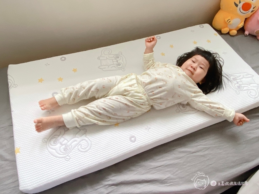 寶寶床墊推薦|安全無毒透氣防螨的QSHION可水洗床墊，讓寶寶舒適好眠_img_19