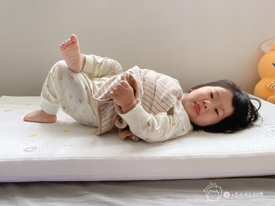 寶寶床墊推薦|安全無毒透氣防螨的QSHION可水洗床墊，讓寶寶舒適好眠_img_22
